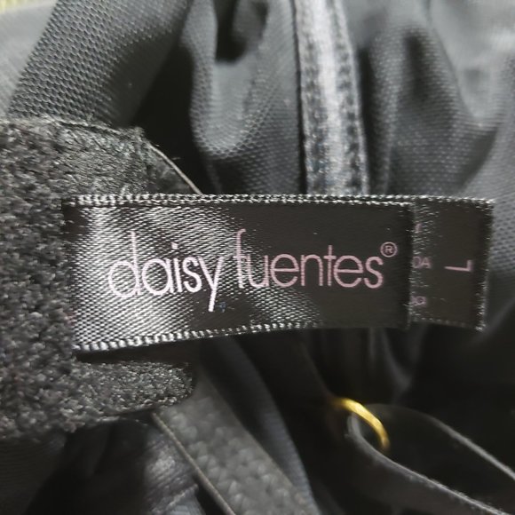 Daisy Fuentes Push Up Underwire Corset Thong Black - Picture 2 of 8